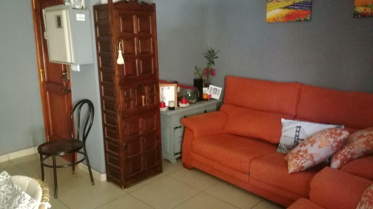 Comoda Habitacion San Vicente Raspeig Екстериор снимка
